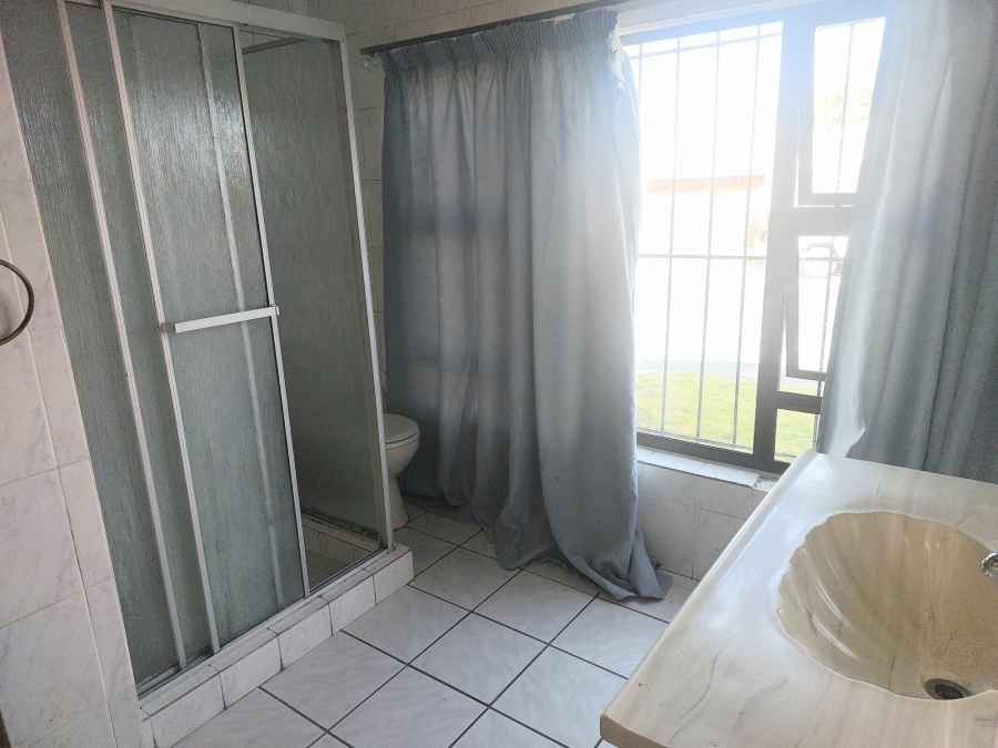 3 Bedroom Property for Sale in Churchill Estate Western Cape